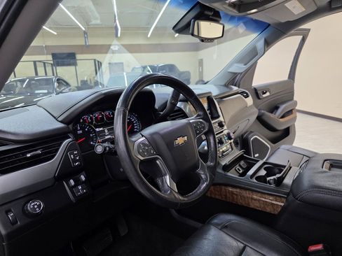 Used 2015 Chevrolet Tahoe LTZ RWD image 20