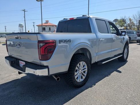Used 2024 Ford F150 Lariat w/ FX4 Off-Road Package AWD/4WD image 5