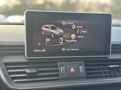 Used 2018 Audi SQ5 Prestige w/ Prestige Package image 28