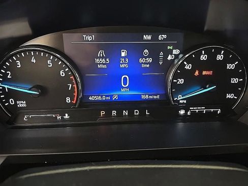 Used 2023 Ford Explorer XLT w/ Equipment Group 202A AWD/4WD image 16