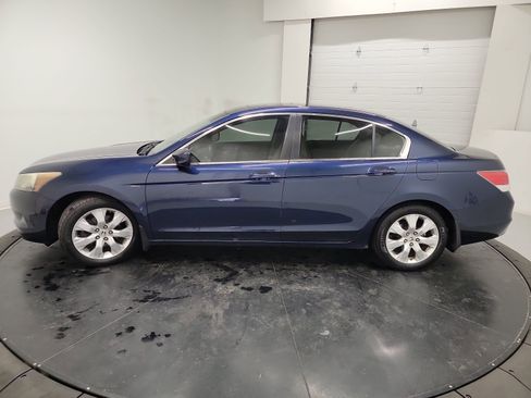 Used 2010 Honda Accord EX image 4