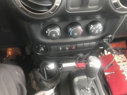 Used 2015 Jeep Wrangler Sport w/ Quick Order Package 24S image 7