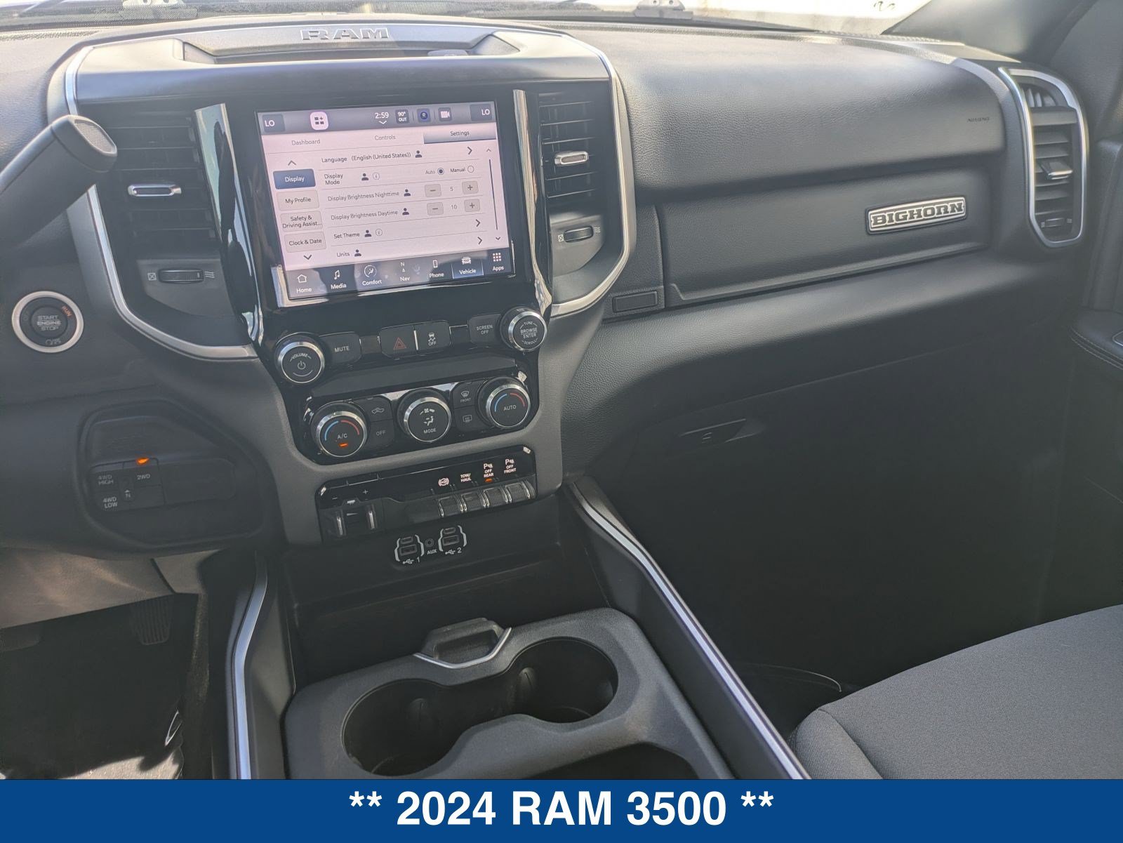 Used 2024 RAM 3500 Big Horn AWD/4WD image 30
