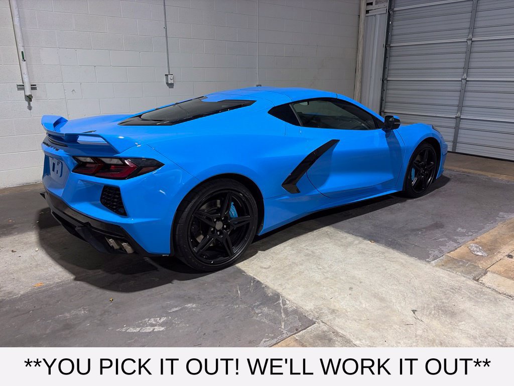 Used 2021 Chevrolet Corvette Stingray Coupe w/ Z51 Performance Package RWD image 6