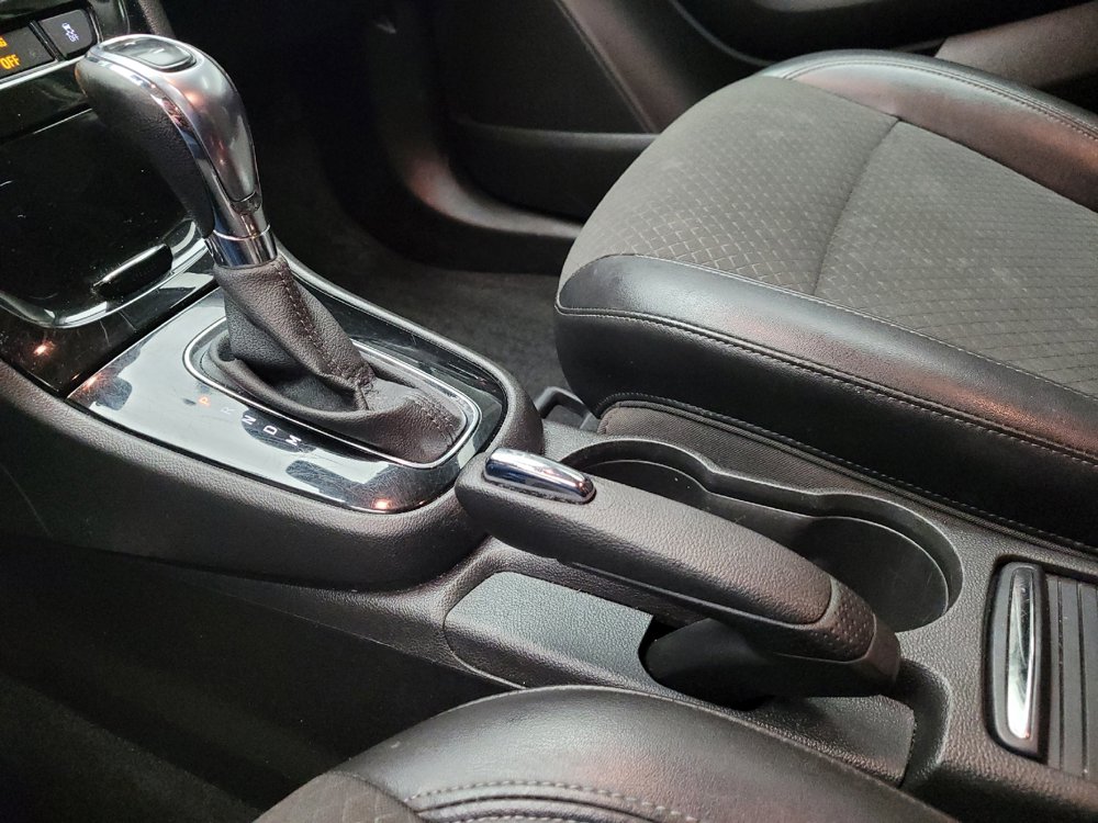 Used 2018 Buick Encore Sport Touring w/ Safety Package FWD image 26