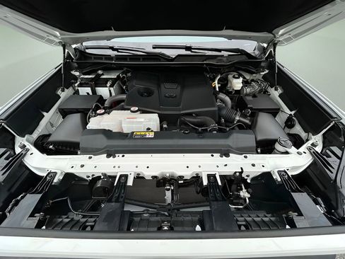 Used 2023 Toyota Tundra SR5 image 17