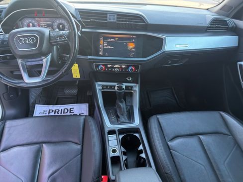 Used 2021 Audi Q3 2.0T Premium image 12