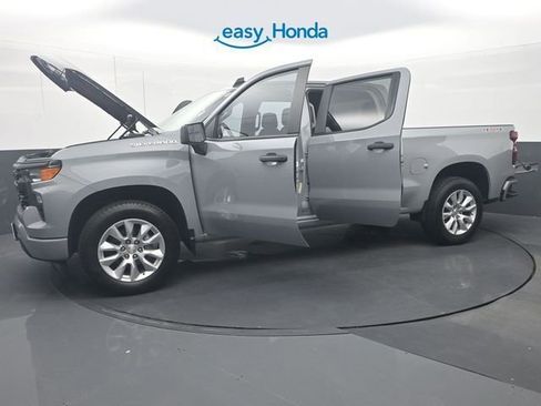 Used 2024 Chevrolet Silverado 1500 Custom image 37