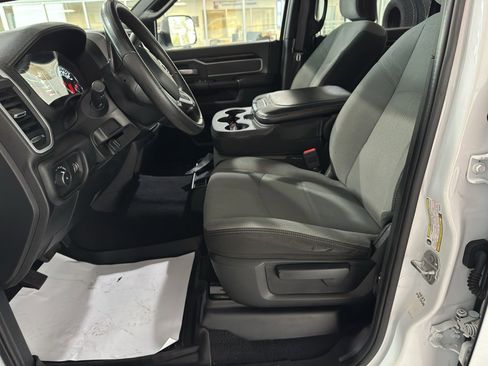 Used 2022 RAM 2500 Big Horn image 17