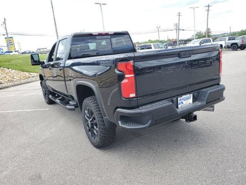 New 2026 Chevrolet Silverado 2500 LT w/ Trail Boss Package AWD/4WD image 3