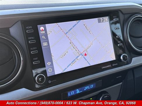 Used 2022 Toyota Tacoma SR5 RWD image 17