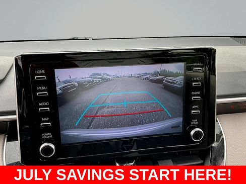 Used 2020 Toyota Corolla LE FWD image 13