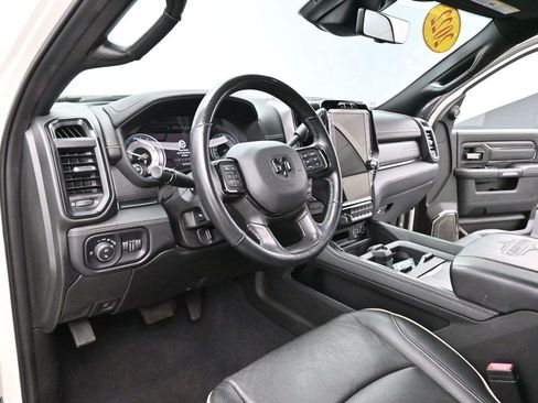 Used 2022 RAM 3500 Limited AWD/4WD image 16