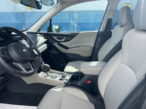 Certified 2023 Subaru Forester Premium w/ Popular Package #2 image 21