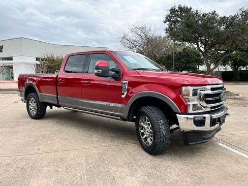 Used 2021 Ford F350 Lariat w/ Lariat Ultimate Package image 3