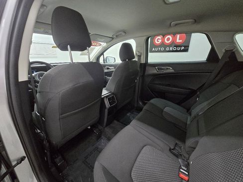 Used 2023 Kia Sportage LX FWD image 17