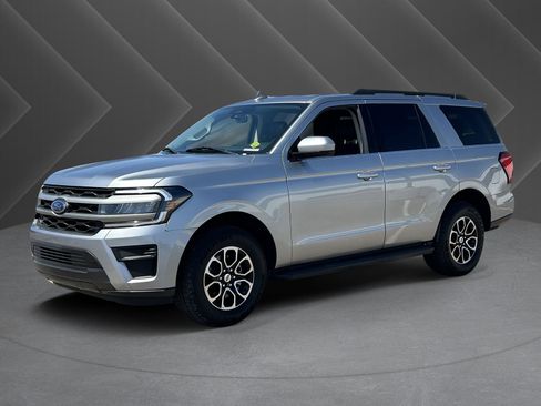 Used 2024 Ford Expedition XLT RWD image 36
