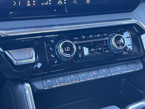 New 2026 GMC Sierra 1500 Denali w/ Technology Package image 20