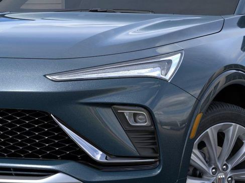 New 2026 Buick Envista Sport Touring FWD image 10