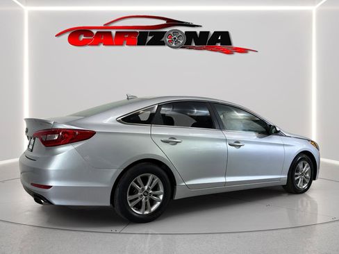 Used 2017 Hyundai Sonata SE FWD image 6