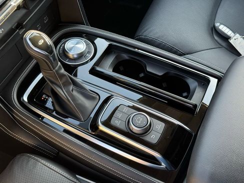 Used 2023 INFINITI QX80 Premium Select w/ Cargo Package image 39