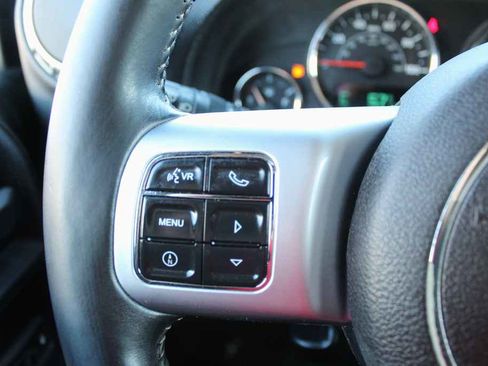 Used 2015 Jeep Wrangler Unlimited Sport image 13