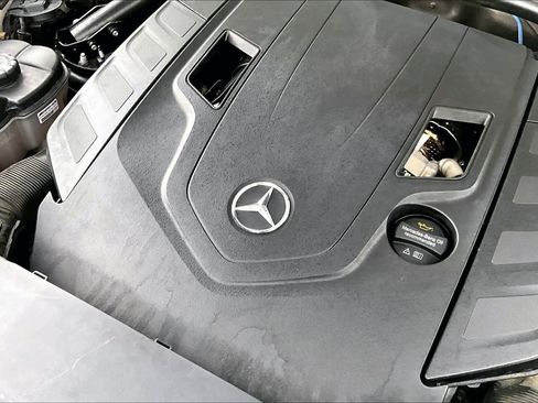 Used 2019 Mercedes-Benz G 550 image 32
