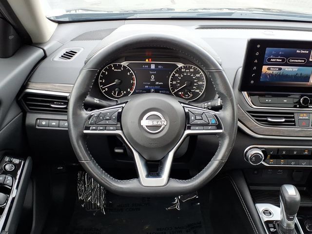 Used 2023 Nissan Altima 2.5 SV w/ SV Premium Package AWD/4WD image 12