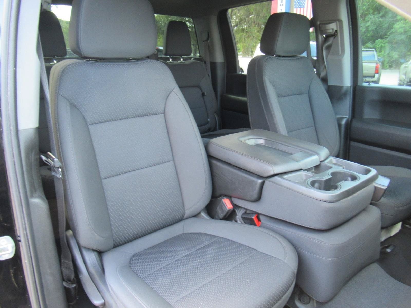 Used 2023 Chevrolet Silverado 2500 Custom w/ Custom Value Package AWD/4WD image 9
