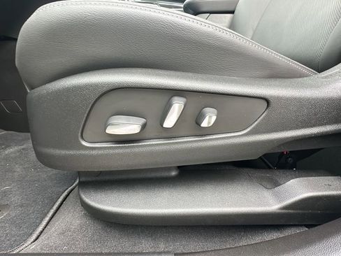 New 2025 Cadillac XT6 Sport w/ Technology Package image 23