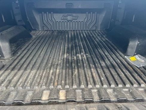 Used 2023 Chevrolet Silverado 1500 RST AWD/4WD image 7