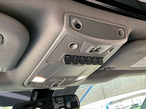 Used 2019 Ford F350 Lariat w/ Lariat Ultimate Package AWD/4WD image 34