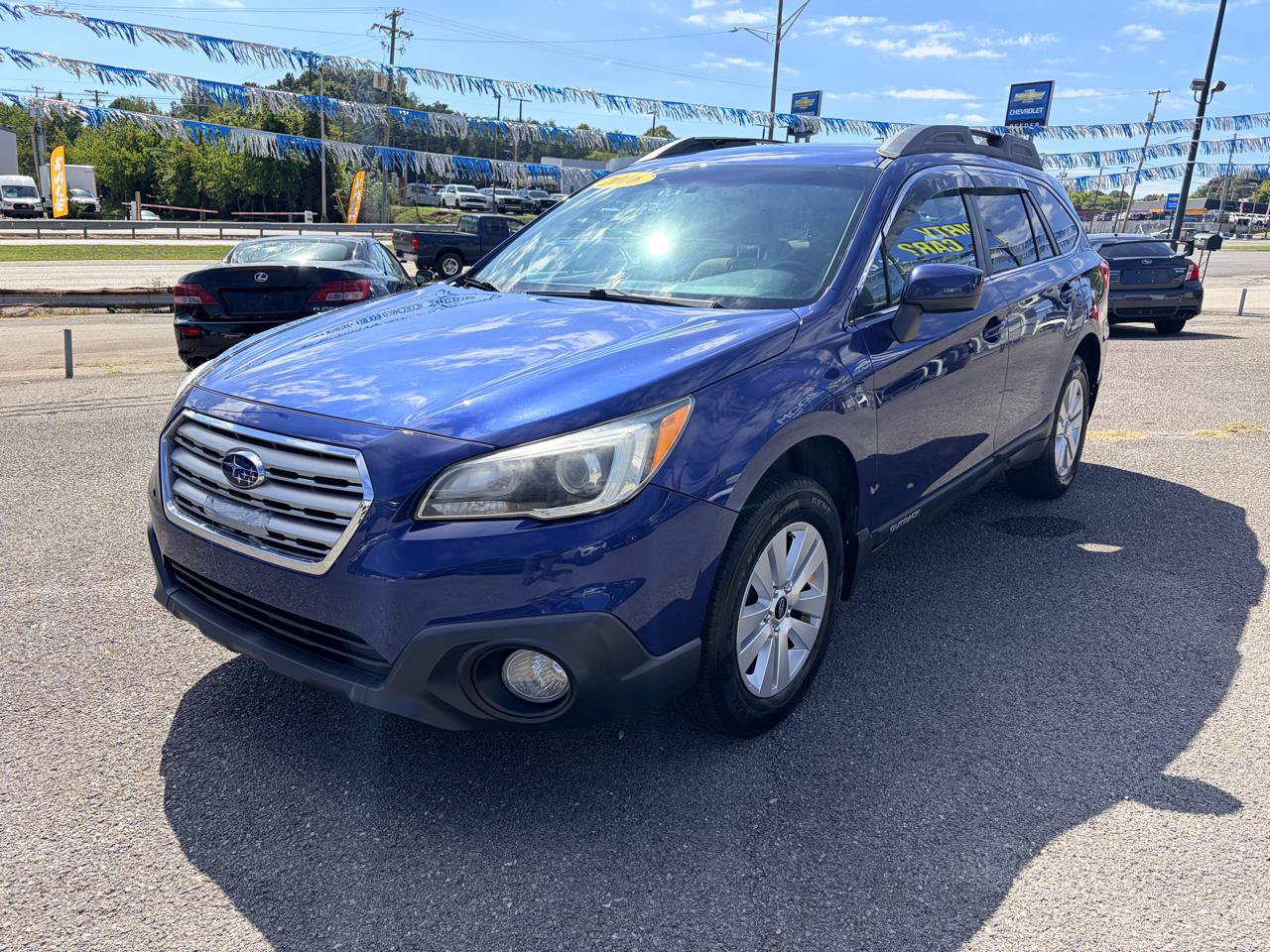 Used 2016 Subaru Outback 2.5i Premium AWD/4WD image 2