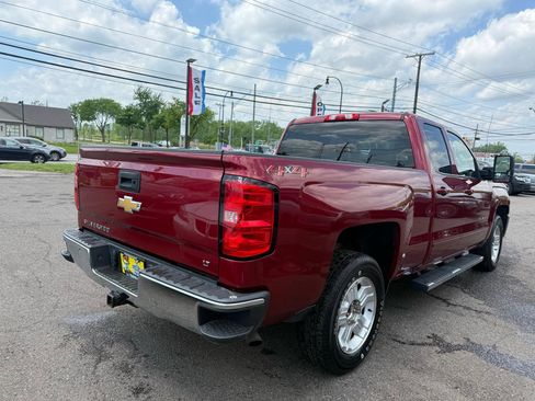 Used 2018 Chevrolet Silverado 1500 LT w/ All Star Edition AWD/4WD image 7