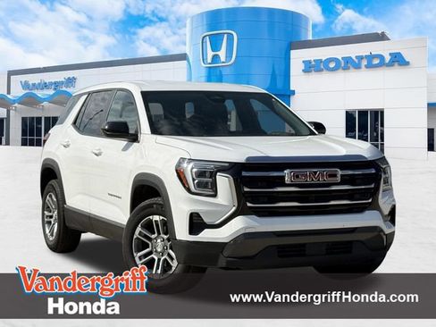 Used 2025 GMC Terrain Elevation AWD/4WD image 1