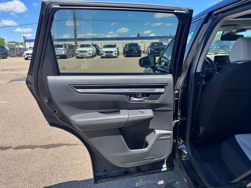 Used 2024 Honda CR-V EX image 14