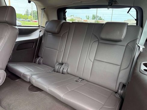 Used 2016 GMC Yukon Denali AWD/4WD image 8