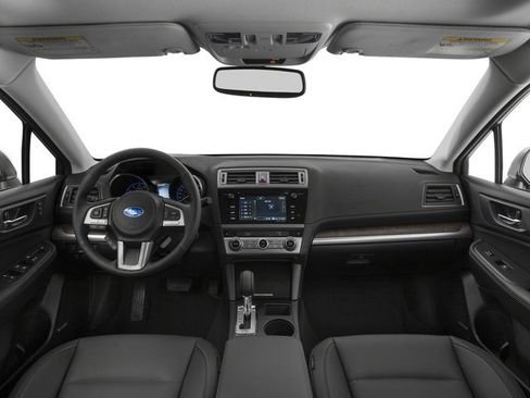 Used 2017 Subaru Outback 2.5i Limited AWD/4WD image 11