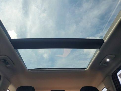 New 2026 Kia Sportage SX image 44