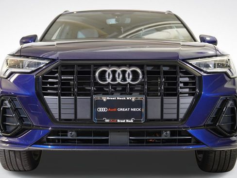 Certified 2025 Audi Q3 2.0T Premium w/ Convenience Package image 26