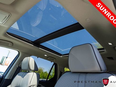 Used 2025 Honda Pilot Elite image 5