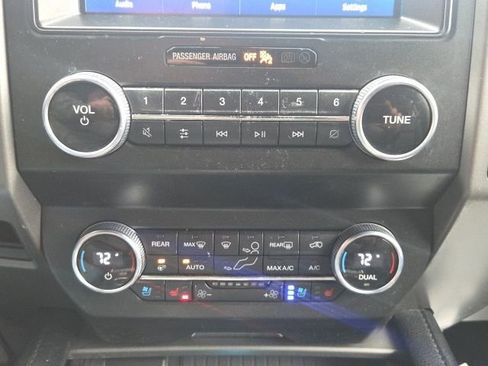 Used 2021 Ford Expedition XLT image 33