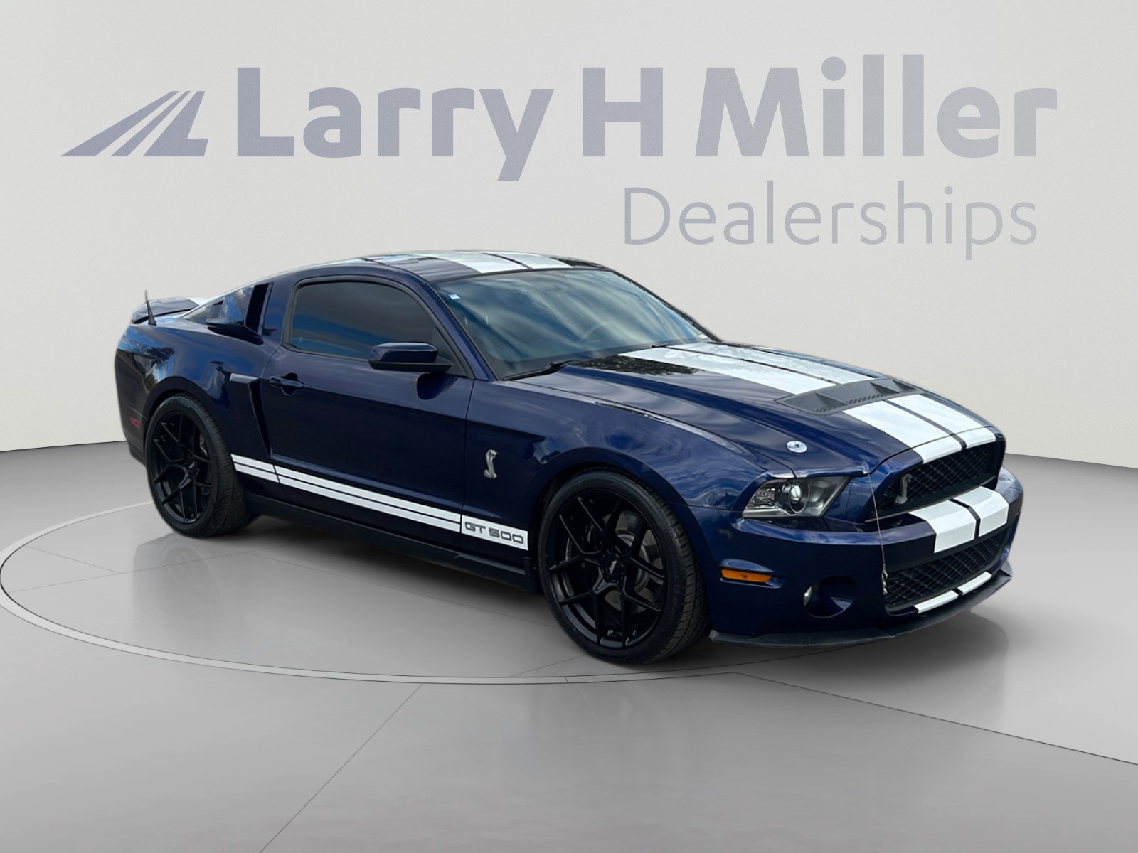 Used 2012 Ford Mustang Shelby GT500 w/ Electronics Pkg RWD image 7