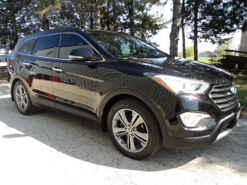 Used 2016 Hyundai Santa Fe Limited w/ Option Group 04 FWD image 4