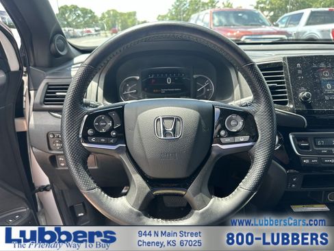 Used 2023 Honda Passport Elite image 14