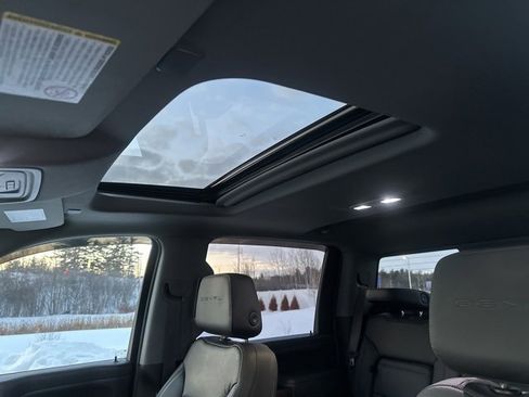 Used 2021 GMC Sierra 2500 Denali w/ Technology Package image 22