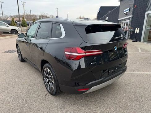 Used 2025 BMW X3 xDrive30 w/ Convenience Package AWD/4WD image 3