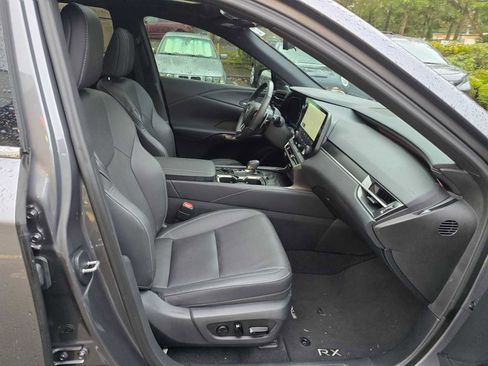 Used 2023 Lexus RX 350 Premium Plus image 11