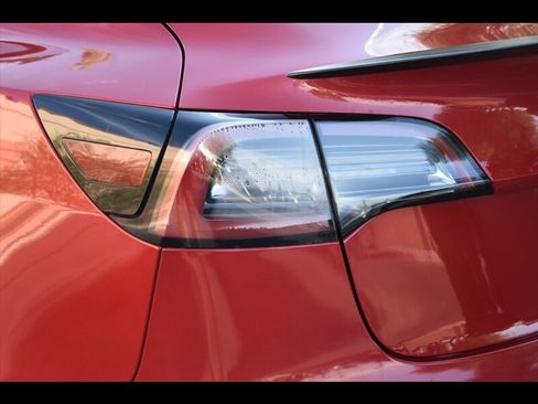 Used 2018 Tesla Model 3 Long Range AWD/4WD image 43