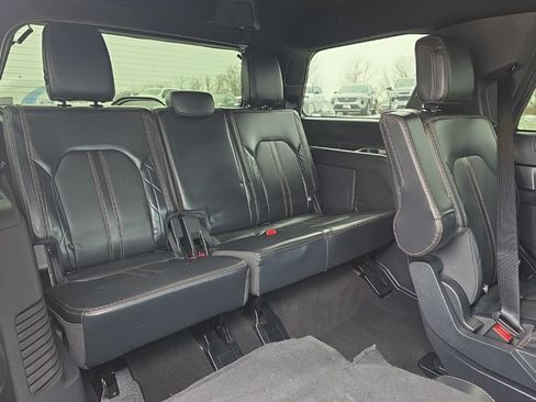 Used 2024 Ford Expedition Platinum AWD/4WD image 44